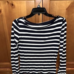 GAP Striped Long-Sleeved Top in Navy Blue w/ White stripes; Size Medium